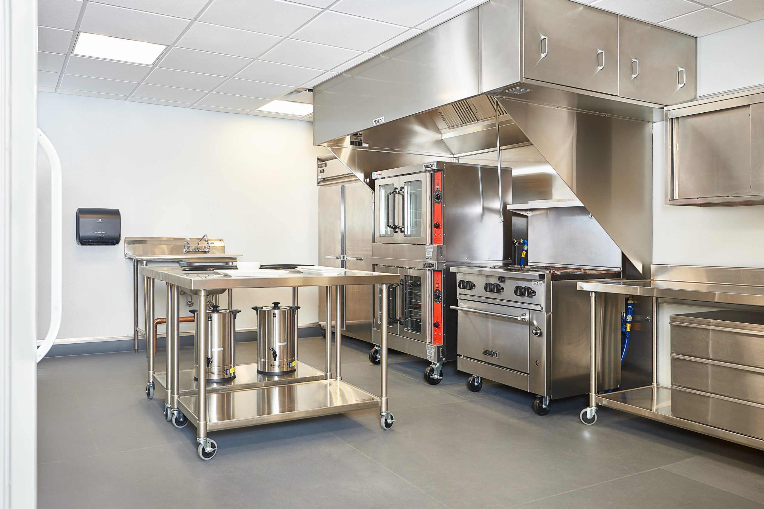 Hawkeye Community College Van G. Miller Adult Learning Center